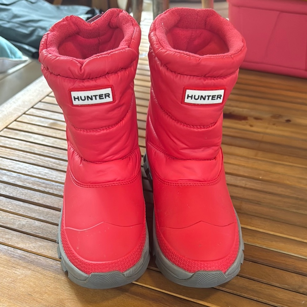 Hunter Insulated Short Snow Boots - RED